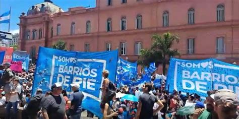 Movimientos Sociales Marcharon Al Ministerio De Econom A El De