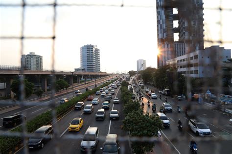 Hari Pertama Masuk Kerja Jakarta Mulai Macet Lagi Pasca Libur Lebaran