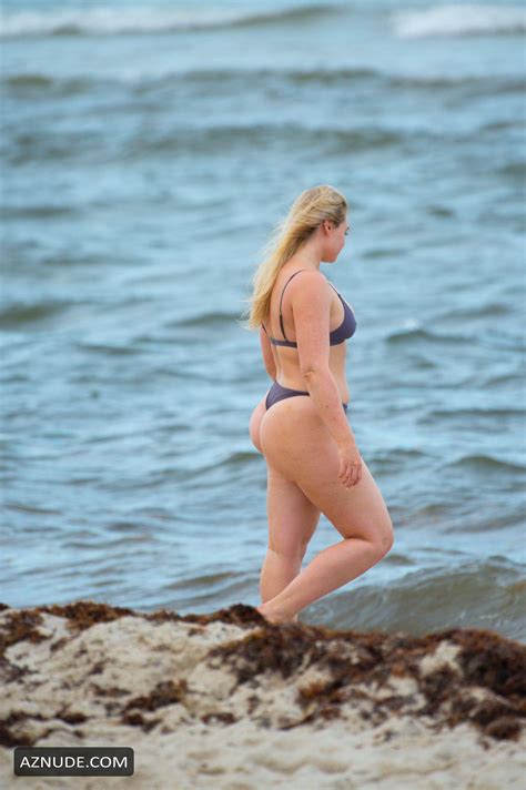 Iskra Lawrence Seen In A Bikini With Boyfriend Philip Payne On The Beach In Miami Beach 11 05