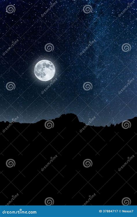 Lua E Estrelas Imagem De Stock Imagem De Assustador