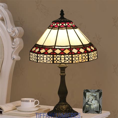 Lampe De Table Tiffany En Vitrail Europ En De Cm France