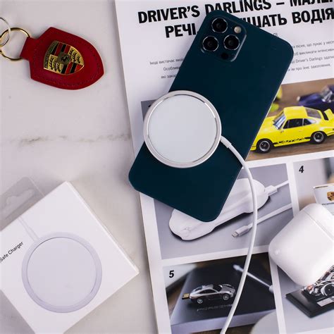 Беспроводное зарядное устройство для айфона Apple MagSafe Charger 15W ...