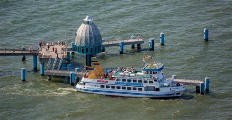 Luftaufnahme Ostseebad Sellin Konstruktion der Seebrücke über der