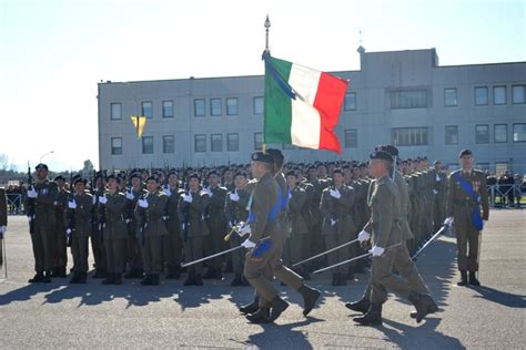 Esercito al 17 RAV di Capua giurano fedeltà alla Repubblica 848 Vfp1