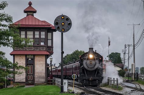 Strasburg Railroad 475 at Strasburg PA - Photograph by Jim Pearson