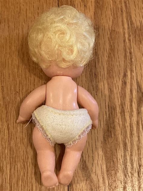 Vintage Kenner Strawberry Shortcake Berry Baby Lemon Meringue Doll