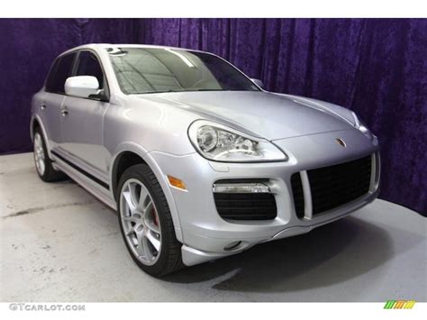 2009 Crystal Silver Metallic Porsche Cayenne GTS 31038316 Photo 2