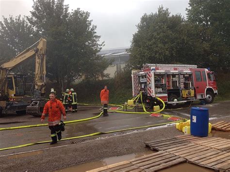 Thw Ov Achern Thw Einsatz Bei Feuer In L Ffingen