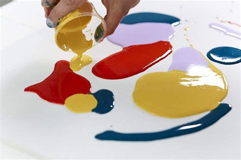 Best Gloss Mediums for Acrylic Paint Make Your Artworks Shine