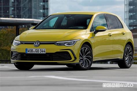 Volkswagen Golf Ibrida Mild Hybrid Caratteristiche E Prezzi Newsauto It