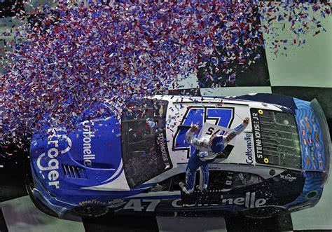 Ricky Stenhouse Jr. wins longest Daytona 500 in history | Pittsburgh ...