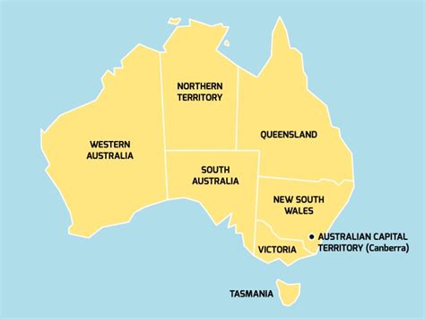 Australia map Royalty Free Vector Image - VectorStock