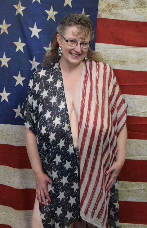 Bbw Mix Do They Need A Bra Porn Pictures XXX Photos Sex Images PICTOA