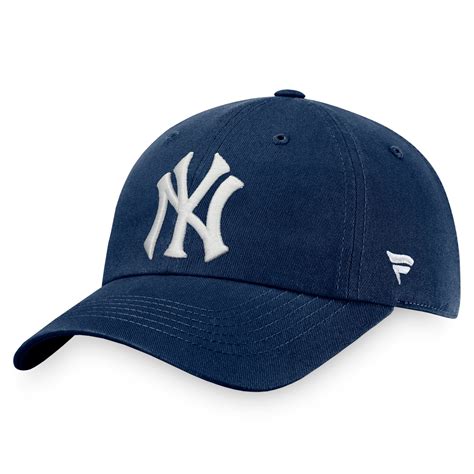 Mens Fanatics Branded Navy New York Yankees Core Adjustable Hat