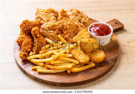 16,141 French Fries And Nuggets Images, Stock Photos & Vectors ...