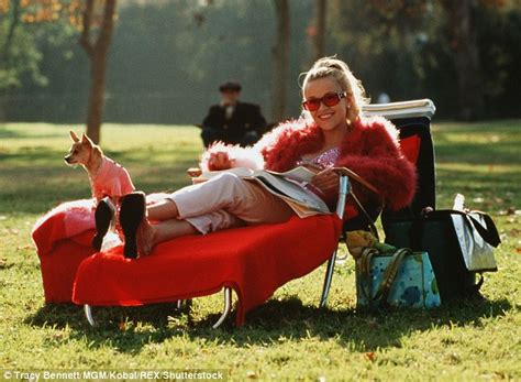 Reese Witherspoon Wears Pink For Legally Blonde 3 Meeting Daily Mail Online