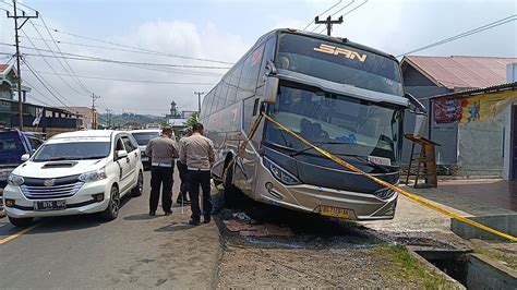 Innalillahi Begini Kronologi Kecelakaan Maut Di Rejang Lebong Tukang Ojek Sayur Tewas