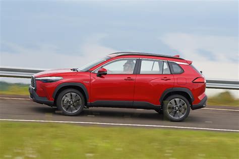 Jeep Compass X Toyota Corolla Cross Qual O Melhor Suv M Dio