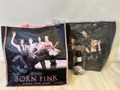 BLACKPINK 2023 WORLD TOUR BORN PINK Japan Tour Goods T Shirt Pink Short