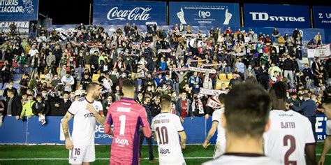 El Albacete Balompié hace los deberes en Murcia 1 2 y se coloca líder