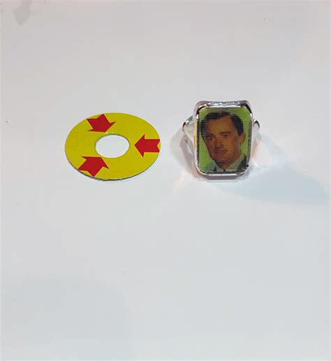 Corgi 497 The Man From Uncle Waverley Ring and Disc Set - Retro Toy