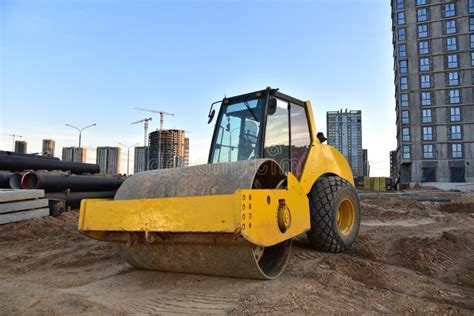 Soil Compactor At Construction Site Vibration Single Cylinder Road