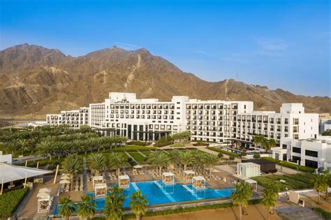 Fujairah Rotana Resort & Spa - Al Aqah Beach, Al Aqah - Compare Deals