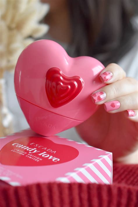 Candy Love Escada Le Parfum Gourmand Et Romantique Pour La Saint