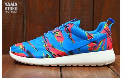 Nike Roshe Blue Hero