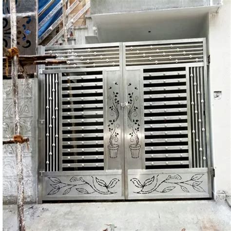 Stainless Steel Sliding Gate At Rs 1050 Square Feet In Bengaluru Id