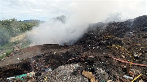 Tapak Pelupusan Sampah Haram Kampung Bukit Kapar Terbakar Youtube