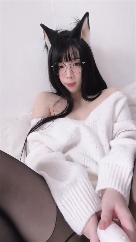 落落Raku Pussy Masturbation