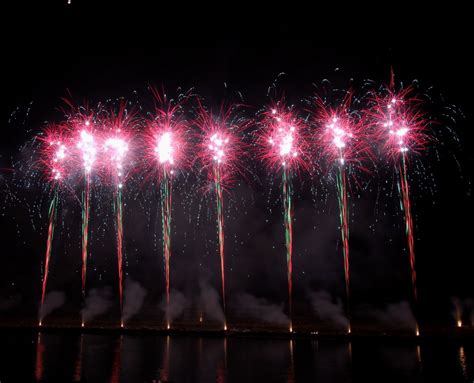 Top 10 Fireworks To See In Your Lifetime — Epic Fireworks