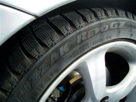 Шины Bridgestone Blizzak Revo 2: отзывы. Шины "Бриджстоун Близак Рево 2 ...