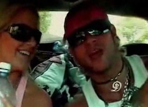 Doda W Bikini Gdzie J Mo Na Spotka Plotek