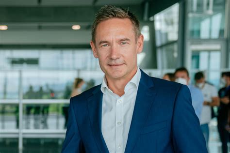 Jens Ritter Takes Ceo Role At Lufthansa Business Travel News Europe