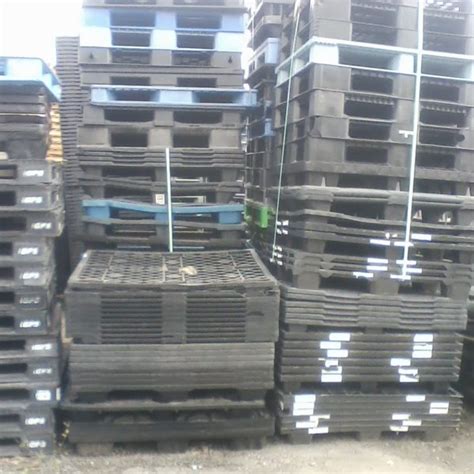 Plastic Pallet ♻ Recycling - Scrap Management Inc