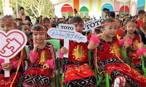 Vietnam! Moving Ahead Together | TOTO Delivers Schools to Rural ...