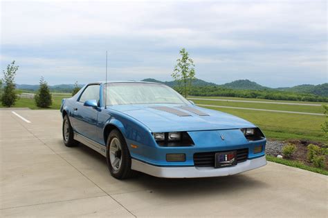 1985 Chevrolet Camaro Z28 | American Muscle CarZ