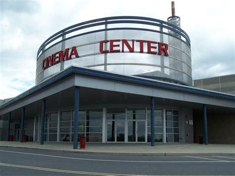 AMC Fairgrounds 10 in Reading, PA - Cinema Treasures