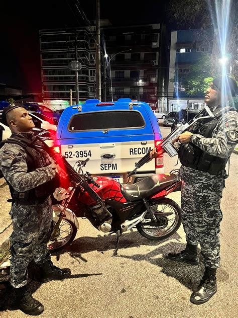 Pmerj On Twitter Um Homem Pilotando Uma Moto Roubada Foi Abordado