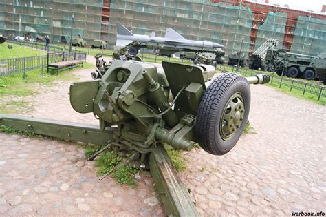 Фото: 122-мм гаубица Д-30