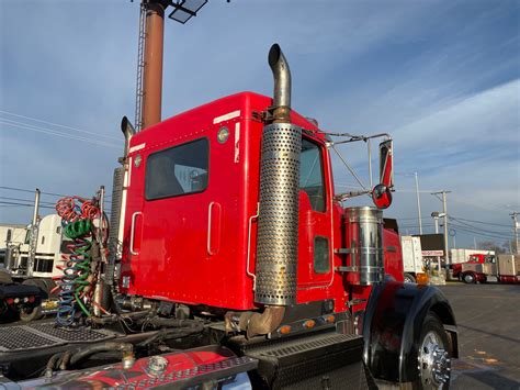 Kenworth W900 Single Axle