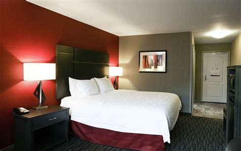 HAMPTON INN & SUITES TEMECULA $117 ($̶1̶4̶5̶) - Updated 2022 Prices ...