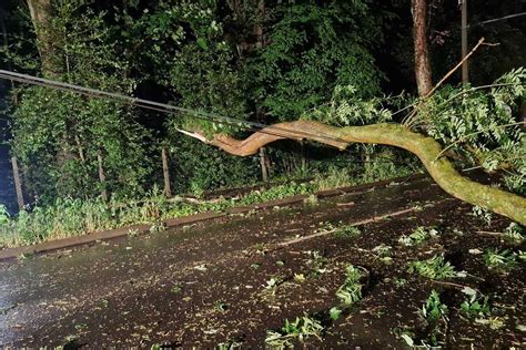 Unwetter Bilanz In Nrw Tornado In K Ln