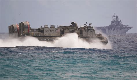 Us Marines Landing Craft Air Cushion Hovercraft Rimpac2 Honolulu