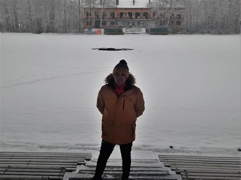 Uks G Rnik Siersza Zapadlisko Na Stadionie W Sierszy