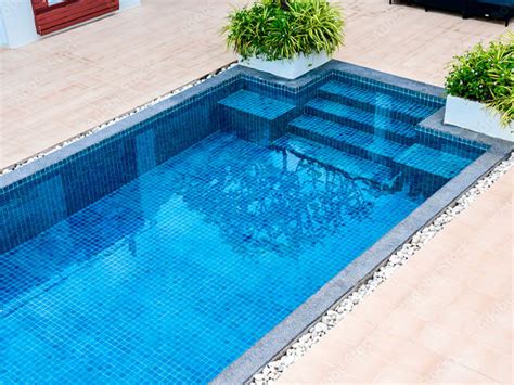 Overflow Swimming Pools Builder