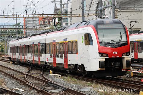 Stadler Flirt 523 109 SBB CFF FFS Lausanne VD June 19 Flickr