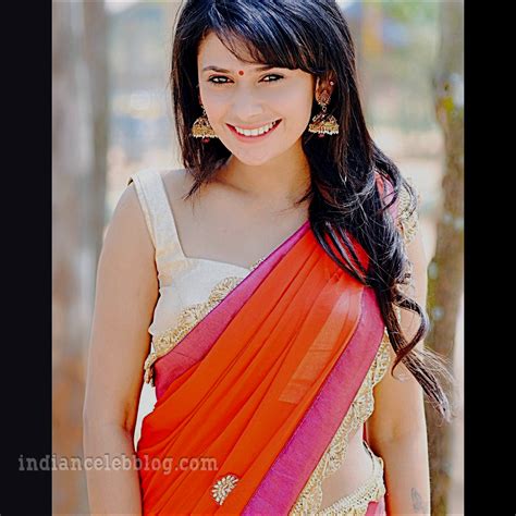 Kavya Gowda Kannada TV Actress CTS5 19 Hot Saree Photo Indiancelebblog